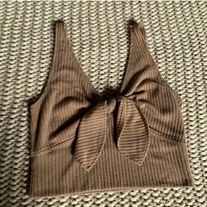 Abercrombie & Fitch tie crop top
